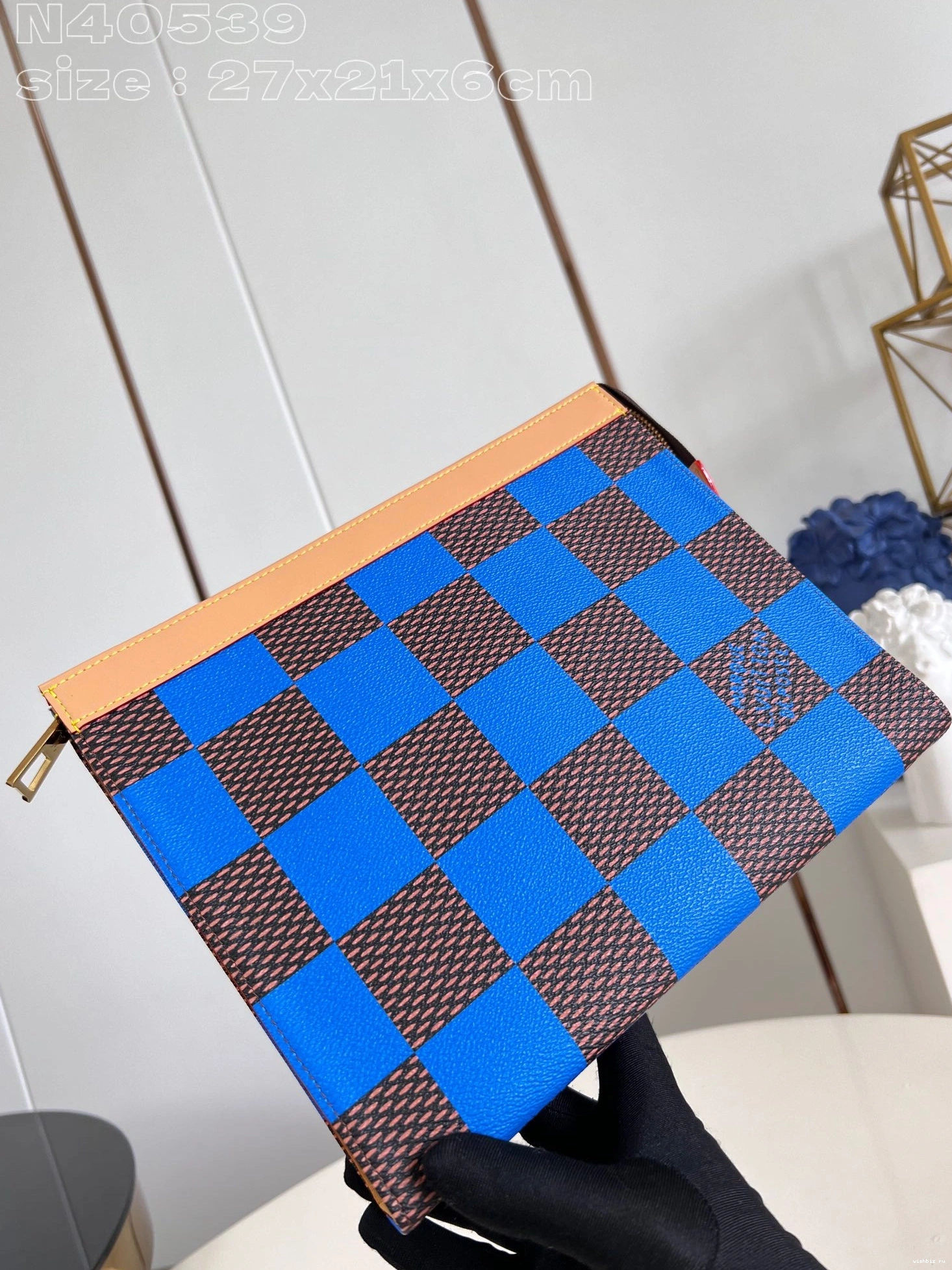 WIS VUITTON POCHETTE LOUIS VOYAGE-27*21*6CM 0317